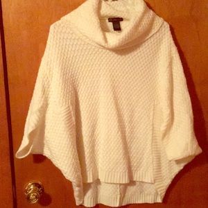 Cowl neck/turtle neck White knit cable sweater